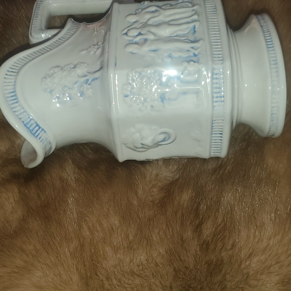 Arnels Pitcher Or Vase Roman Greek White Blue